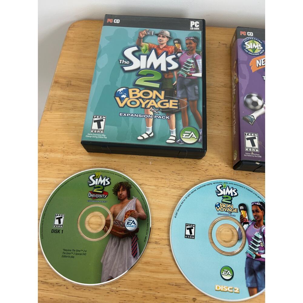 The Sims 2 Assorted Disks & Cases PC Games & Manuals - Picture 2 of 7